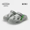 Zapatos Rogue Rabbit Hole para Hombre, Deportivos Casuales de Verano para Exteriores, Sandalias y Chanclas de Playa Antideslizantes Resistentes al Desgaste con Suela Gruesa, Doble Uso