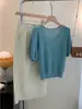 Diretamente do Fabricante: Camiseta Doce Versátil Feminina Manga Curta Bufante Gola Redonda para Primavera/Verão, Malha Simples Retro com Manga Lanterna