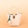 Colgante de Bolsa de Flor de Fruta Paula Transfronteriza Tulipán Llavero de Coche Colgante Lindo Logo Imprimible Venta al por Mayor