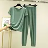 Nuevo conjunto de verano fino de modal con manga corta y pantalón largo para mujer, ropa de casa, color liso, estilo simple, se puede usar para salir, conjunto de dos piezas