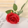 Rosa de Veludo Simulado Decoração de Casamento Flor Simulada Dia dos Namorados Chinês Adereços para Fotografia Decoração de Casa Rosa Flor Artificial Única