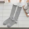 Calcetines Finos de Verano para Mujer, Calcetines Largos de Malla Hueca con Lunares y Lazo, Calcetines Versátiles de Media Pierna Estilo Miu