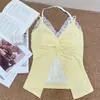 Top Sexy de Encaje con Retazos y Cuello Halter en V Retorcido de Calidad Original con Diseño de Almohadilla en el Pecho para una Espalda Hermosa