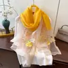 2026 Nuevo Elegante y Moderno Bufanda Fina de Seda a Prueba de Viento con Bordado de Lana de Seda para Mujer, Chal Protector Solar para Ropa de Abrigo