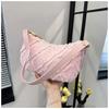 Bolso Grande de Mezclilla Transfronterizo para Mujer, Nuevo Bolso de Hombro o Axila de Nicho Verano 2026, Bolso Acolchado para el Trabajo y los Viajes