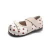 Zapatos de Cuero de Lunares para Niños 2026 Otoño Nuevo Estilo Coreano Zapatos de Princesa de Suela Suave para Niñas Zapatos Individuales Huecos Cruzados para Bebé