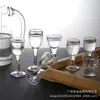 Suministro máquina presión copa de vino pequeña vaso de cristal Maotai copa de cristal copa tallada copa de vino blanco copa para licores