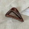 Presilha de Cabelo Marmorizada Cor de Café Vintage, Grampo Grande com um Toque de Luxo de Nicho, Acessório de Cabelo Pinça Tubarão para Penteados Elegantes