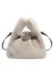 Bolso Pequeño de Peluche Transfronterizo para Mujer Otoño e Invierno 2025 Nuevo Bolso de Hombro Cruzado Bolso Cubo de Peluche de Gama Alta Popular