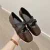Sapatos Mary Jane com Tira Cruzada Estilo Ballet Retrô Francês Feminino 2026 Nova Moda Outono Temperamento Elegante Versátil Baixo Salto Sapatos Individuais