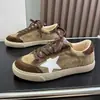 Zapatos de Tabla Estilo Coreano de Caña Baja con Estrella Desgastada Otoño 2026 Ligeros Casuales Zapatos de Entrenamiento Alemanes Estudiantes Plataforma Suela Zapatos Deportivos