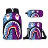 Nova Mochila Escolar de Desenho Animado de Tubarão para Estudantes Transfronteiriços Bolsa Transversal para Meninos Estojo de Lápis Infantil de Camada Única Conjunto de Três Peças A Partir de Uma Peça