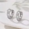 Novos Brincos Coração de Luxo Leve Microincrustados com Zircônia Full Diamond para Mulheres, Brincos de Argola de Moda Europeus e Americanos, Venda Quente Transfronteiriça