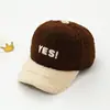 Gorra versátil de otoño e invierno para niños, gorra tipo pico con letras YES, gorra de béisbol de forro polar para niños y niñas de 3 a 10 años, resistente al frío