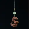 Sândalo vermelho lobular da Indonésia sândalo Barbie sândalo verde escultura Yuanbaolong corrente para celular decorações de mochila DIY pingente