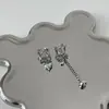 Nuevos Pendientes de Borla con Forma de Corazón Asimétrico Diseño Minoritario Estilo Coreano Minimalista Dulce Fresco Frío Pendientes de Aguja de Plata Tendencia