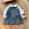 Nova Coleção de Outono Roupas Infantis Estilo Coreano Moda Meninas Estilo College Cor Sólida Vestido Colete de Lã Conjunto de Saia Plissada