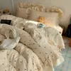 Juego de ropa de cama Melard de cuatro piezas, color café, doble capa, con volantes y adornos de lazo, de algodón lavado, ultra suave y cómodo, en un diseño estilo princesa