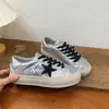 Gu Yun2026 Otoño Nuevo Estilo Plata Estilo Coreano Zapatos Sucios Pequeños Estrellados Moda Femenina Bloque de Color Casual Zapatos de Tabla Tendencia Femenina