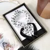 Bufanda Cuadrada de Moda Versátil Estilo Coreano Floral 70% Seda Artificial Pañuelo de Cuello Pañuelo de Cuello de Alto Grado con Puntos Venta al por Mayor