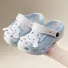 Zuecos de Verano Sanrio Estilo Nuevo Zapatos de Playa de Princesa para Niñas Sandalias de Punta Cerrada Pantuflas de Suela Suave para Niños Mayores