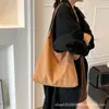 2025 Super Quente Nova Bolsa Nicho Bolsa Axilar para o Dia a Dia Bolsa de Ombro Casual Feminina Versátil e Fashionável Bolsa Transversal