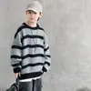 Suéter masculino, coleção primavera e outono, novo estilo 2026, para crianças maiores, look de outono, suéter de malha listrado moderno para meninos
