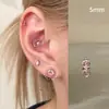Pendientes de acero de titanio 316L en la colección café dorado claro, ear cuffs minimalistas de circonita, pendientes de alta gama personalizados con forma de corazón para mujer, lujo ligero