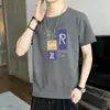 Camiseta Masculina de Manga Curta Verão Novo Estilo 2025 Tendência Versátil Bonita Pulôver Estampado Gola Redonda Respirável Camiseta Básica para Homens