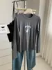 Camiseta Lyocell Tencel de outono com estampa de cachorro para mulheres, com caimento solto, efeito emagrecedor, gola redonda versátil, manga longa básica