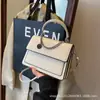 Bolsa Pequena Simples Textive Feminina 2024 Novo Estilo Coreano Fashion Corrente Ombro Pequena Quadrada Bolsa de Ombro Cruzada para Trabalho para Mulheres