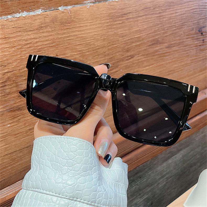 黑框黑片 (2).jpg