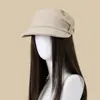 Chapéu equestre de camurça plissado para mulheres, primavera e outono, estilo vintage Maillard, faz o rosto parecer menor, boina de inverno estilo pintor, boné de bico de pato