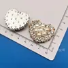 Urso Artificial Galvanizado Gravata Borboleta Floco de Neve Coroa de Flor Acessórios de Plástico DIY Tiara Presilha Capa de Celular Fivela de Sapato Adesivo