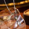 Collar para Mujer Estilo Europeo y Americano Gota de Agua Zirconia Conjunto de Collar y Aretes 2026 Nuevo Diseño de Nicho Elegante Colgante de Collar para Mujer