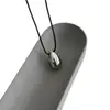 Collar Minimalista Corazón Estilo Fresco Plata Brillante Gota de Agua para Mujer Cadena Cordón Negro Suéter de Otoño Modelo Nuevo 2025