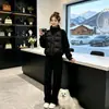 2026 Invierno Nuevo Estilo Coreano Cuello Alto Cálido Tejido Manga Algodón Chaqueta Mujer Corta Moda Holgada Engrosada Patchwork Ropa Exterior