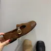 Zapatos Mary Jane de mujer retro franceses con brogue tallado, nueva moda de verano 2026, elegantes y versátiles para ir al trabajo, zapatos de un solo color de corte bajo