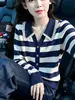 Cardigan de Punto con Rayas de Encaje y Cuello Polo, Talla Grande, Adelgazante, de Alta Calidad, Top Suéter con Botones para Mujer, Otoño Invierno
