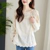 Blusa de Encaje Hueco Color Albaricoque para Mujer, Manga Larga, Nuevo Diseño Otoño 2026, Top Único de Nicho, Elegante Camisa de Algodón Puro