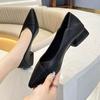 Sapatos de Trabalho Profissionais Apontados Antiderrapantes de Couro Macio de Longa Duração 2025 Outono Sola Macia Confortáveis Sapatos Planos Pretos de Trabalho para Mulheres