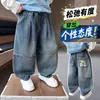 Pantalones de niño primavera jeans 2026 nuevo modelo de primavera estilo coreano para niños jeans rectos holgados pantalones largos para bebé