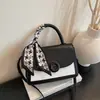 Bolsa Feminina Estilo Fresco Cor Contrastante 2026 Nova Coleção Primavera/Verão Elegante Moda Pequena Quadrada Bolsa de Ombro Transversal de Alto Valor