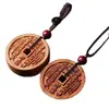 Colar com Moeda Espírito da Montanha com Pingente Padrão Bagua de Madeira de Pessegueiro, Chaveiro Antigo de Madeira de Pessegueiro e Cinábrio para Homens e Mulheres