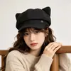 Novo chapéu octogonal com orelhas de gato para mulheres, versátil para primavera e outono, faz o rosto parecer menor, chapéu de artista fofo estilo japonês