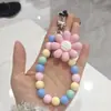 Cadena para teléfono móvil con cuentas de niña linda, cordón, flor acrílica, lazo, corazón con cuentas, funda de teléfono, adornos de cuentas de colores