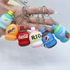 Llavero creativo de botella de bebida simulada Pepsi Sprite Mininda fresa RIO llavero de bebida al por mayor