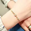 Pulseira Flor de Trevo de Quatro Folhas, Estilo Francês, Luxo Leve, Versátil para Mulheres, Empilhável, Atacado Vintage, Novo Modelo 2025, Empilhável, Luxo Leve, Alto Padrão