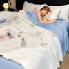 Juego de colcha de verano bordada de seda helada lavada de cuatro piezas para camas individuales y dobles de dormitorio, colcha para aire acondicionado, lavable a máquina a
