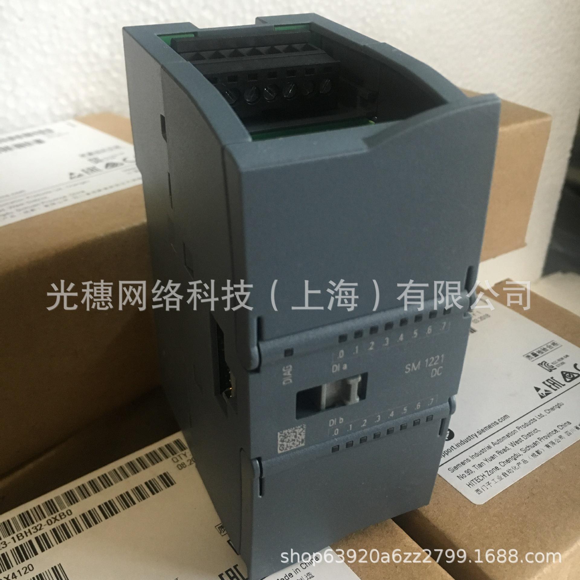 10584248204_563687580